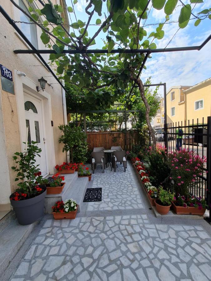 Hibiscus Guest House Budva Exterior foto